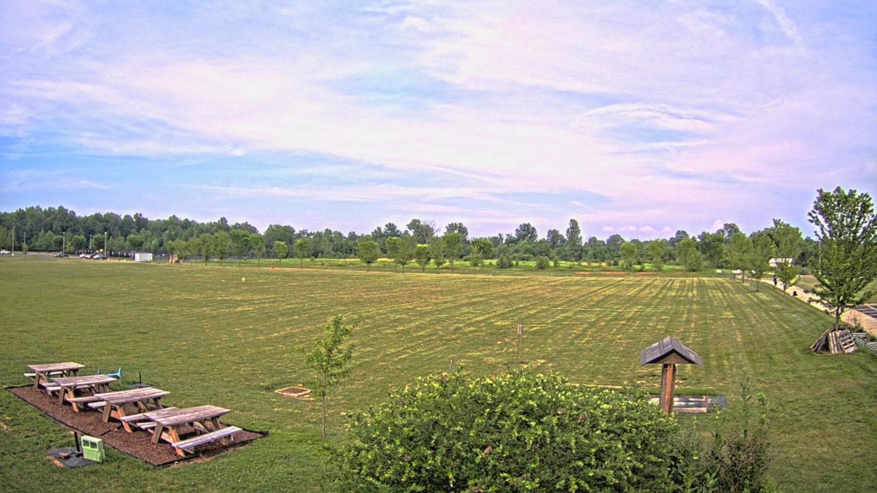 Thumbnail for current weather camera view from Summit Road STEM Elementary in Reynoldsburg, Ohio