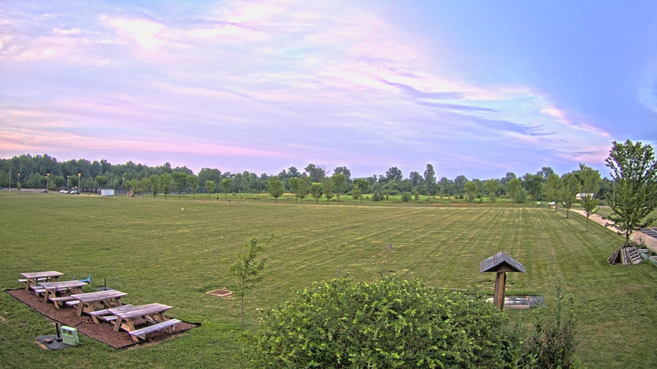 Thumbnail for current weather camera view from Summit Road STEM Elementary in Reynoldsburg, Ohio