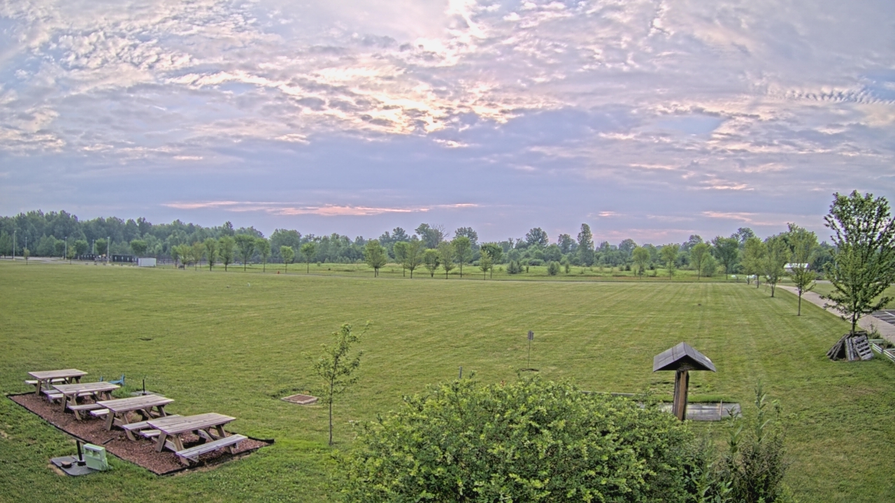 Thumbnail for current weather camera view from Summit Road STEM Elementary in Reynoldsburg, Ohio