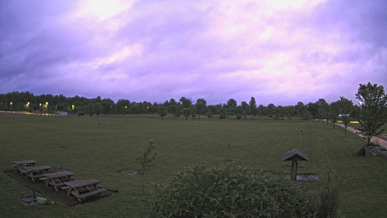 Thumbnail for current weather camera view from Summit Road STEM Elementary in Reynoldsburg, Ohio