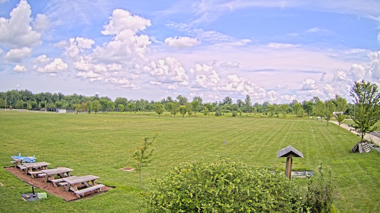 Thumbnail for current weather camera view from Summit Road STEM Elementary in Reynoldsburg, Ohio