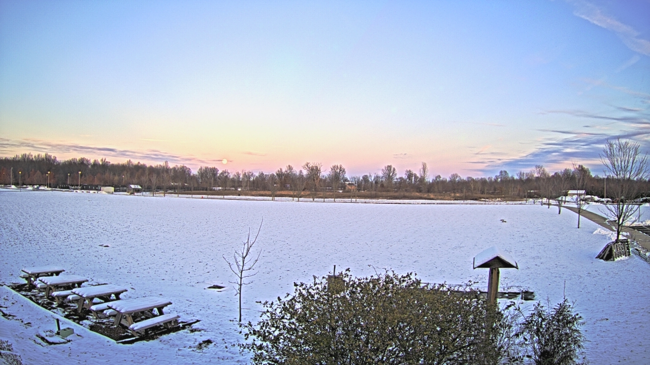 Thumbnail for current weather camera view from Summit Road STEM Elementary in Reynoldsburg, Ohio