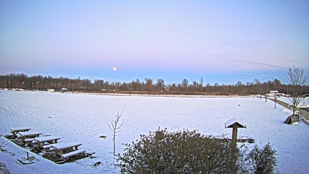 Thumbnail for current weather camera view from Summit Road STEM Elementary in Reynoldsburg, Ohio