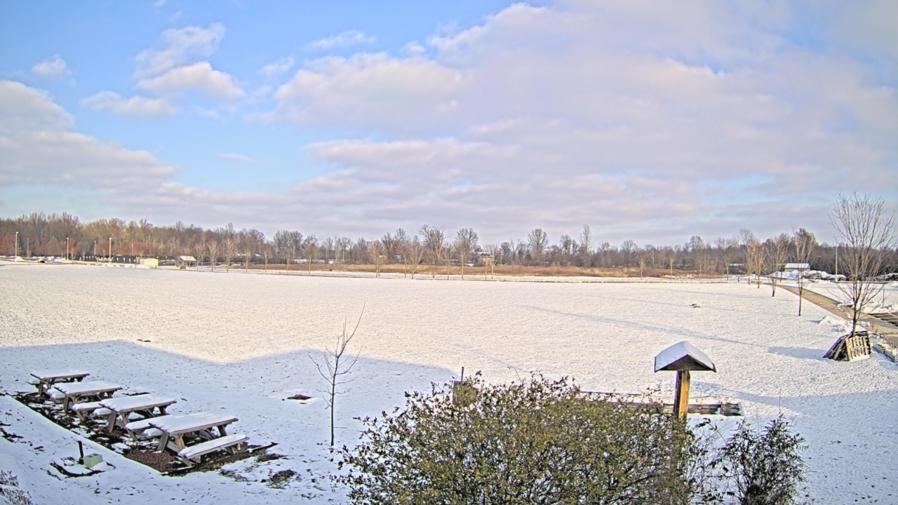 Thumbnail for current weather camera view from Summit Road STEM Elementary in Reynoldsburg, Ohio