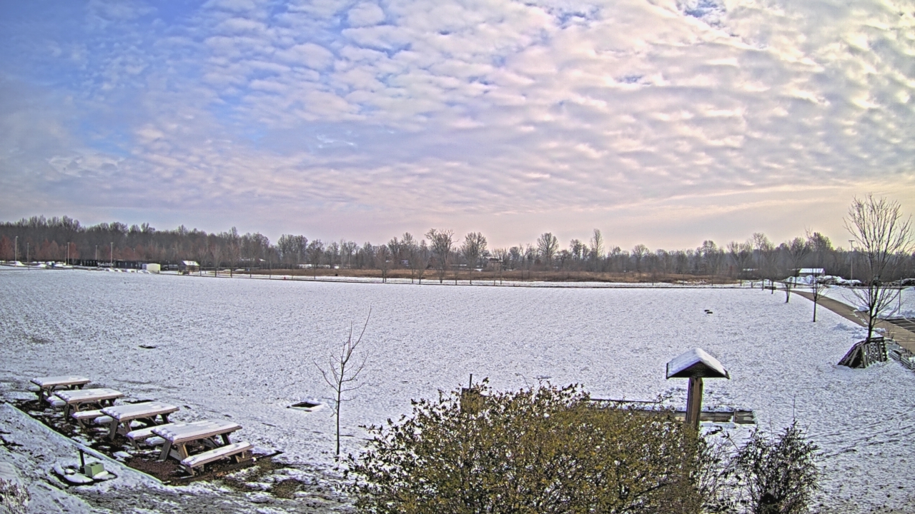 Thumbnail for current weather camera view from Summit Road STEM Elementary in Reynoldsburg, Ohio