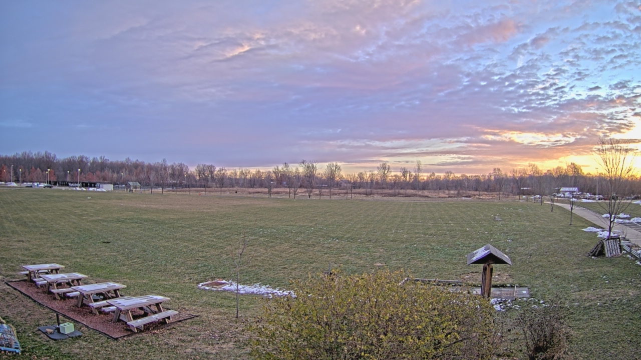 Thumbnail for current weather camera view from Summit Road STEM Elementary in Reynoldsburg, Ohio