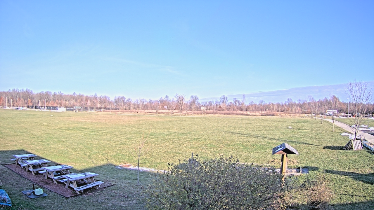 Thumbnail for current weather camera view from Summit Road STEM Elementary in Reynoldsburg, Ohio