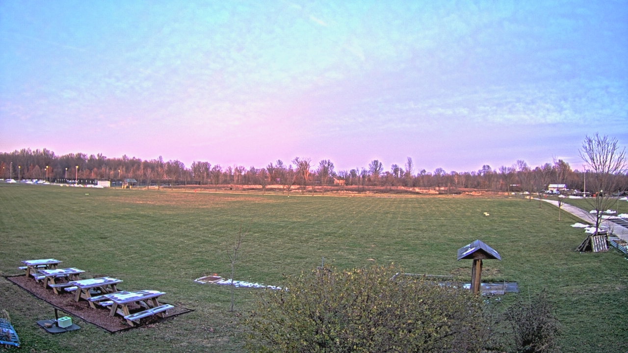 Thumbnail for current weather camera view from Summit Road STEM Elementary in Reynoldsburg, Ohio