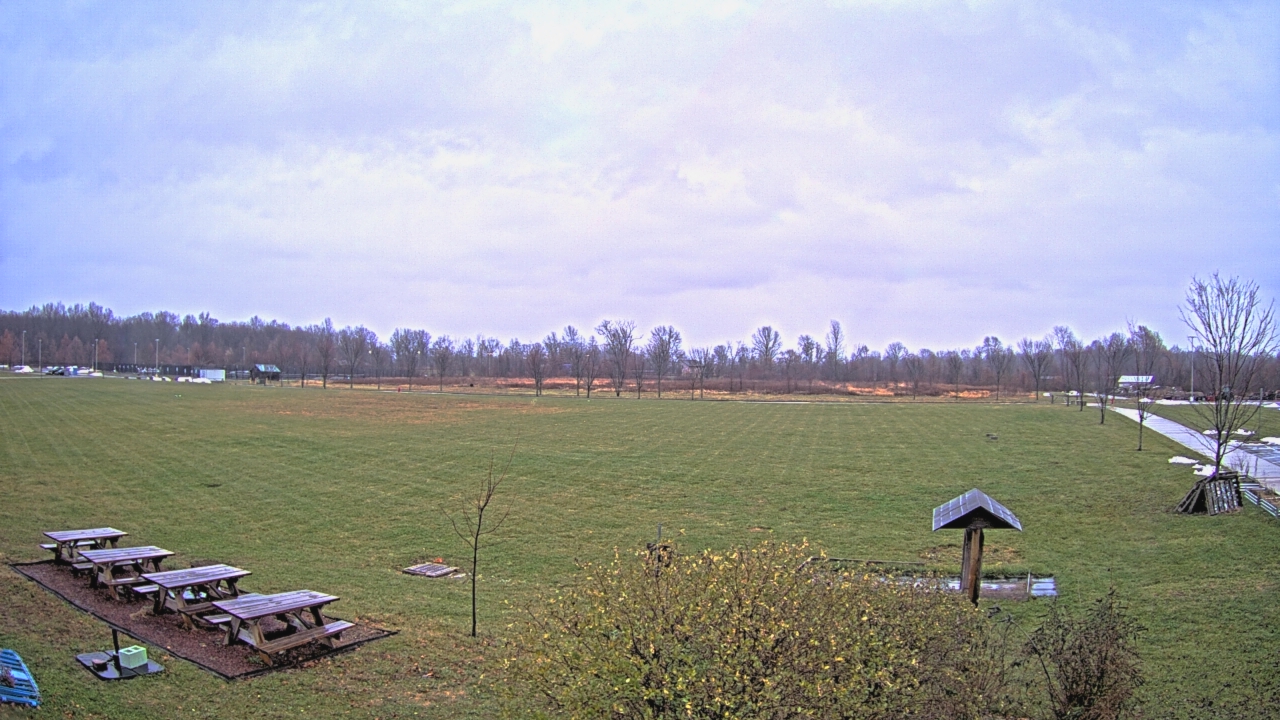 Thumbnail for current weather camera view from Summit Road STEM Elementary in Reynoldsburg, Ohio