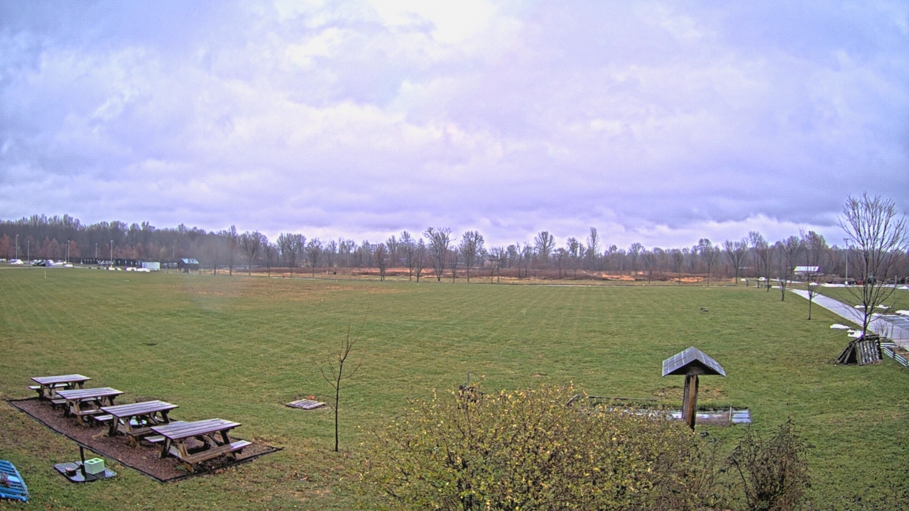 Thumbnail for current weather camera view from Summit Road STEM Elementary in Reynoldsburg, Ohio