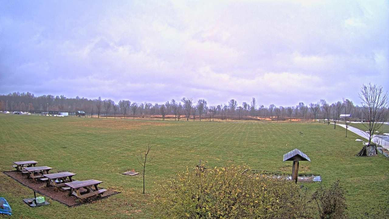 Thumbnail for current weather camera view from Summit Road STEM Elementary in Reynoldsburg, Ohio