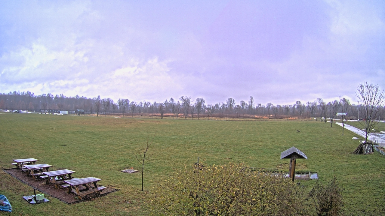 Thumbnail for current weather camera view from Summit Road STEM Elementary in Reynoldsburg, Ohio