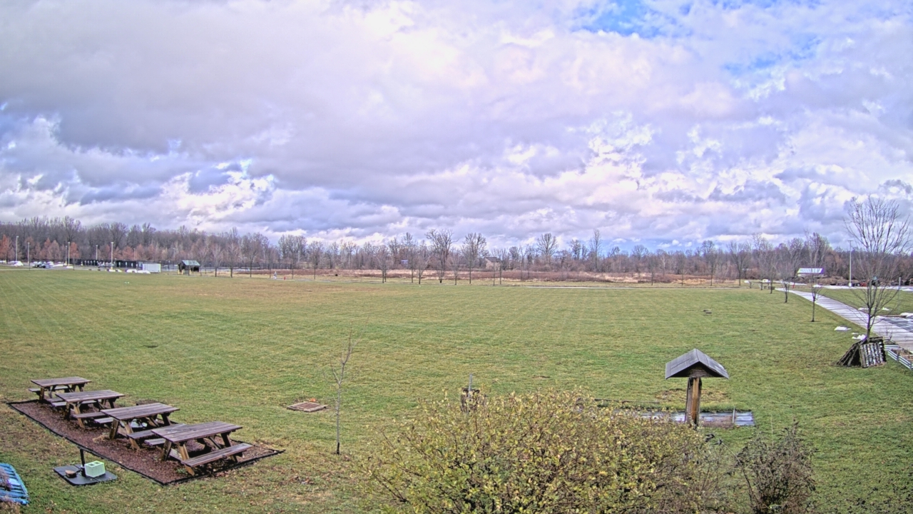 Thumbnail for current weather camera view from Summit Road STEM Elementary in Reynoldsburg, Ohio