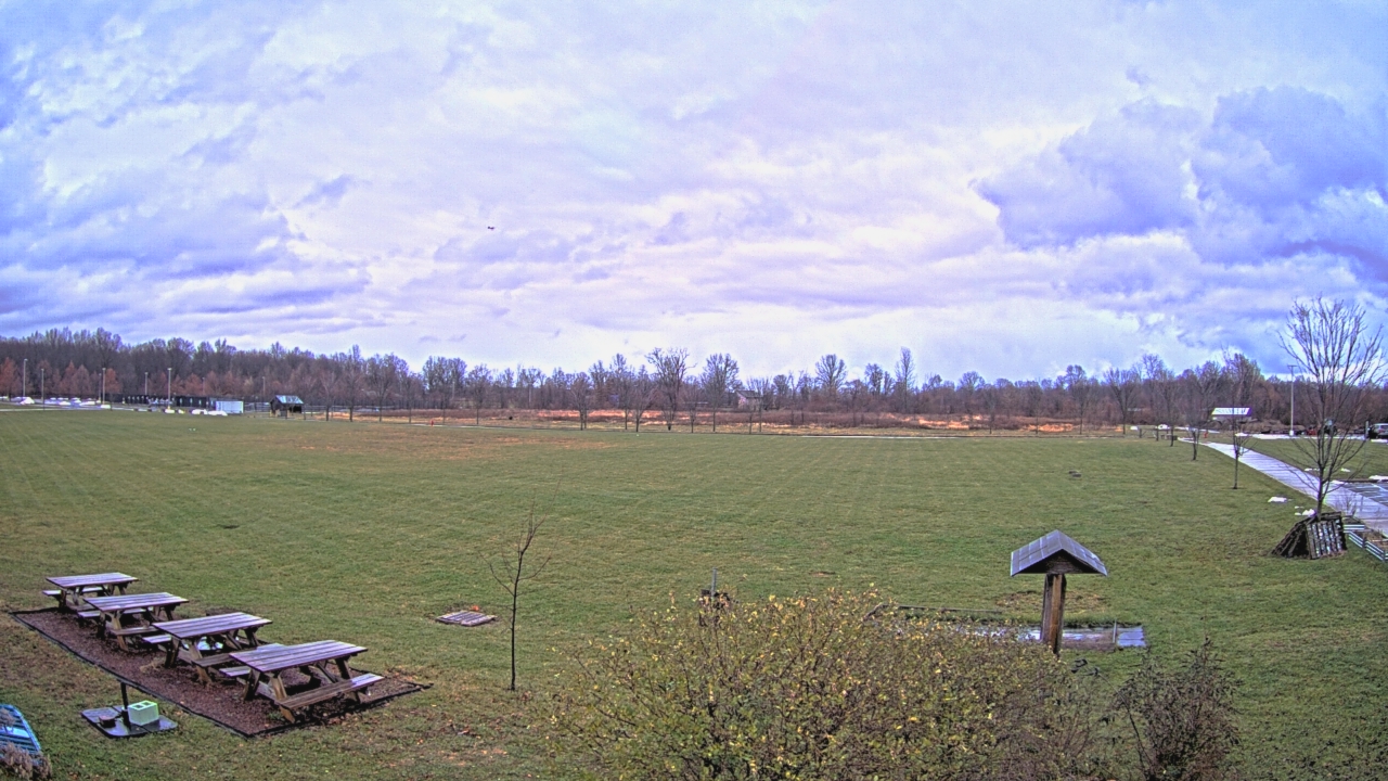 Thumbnail for current weather camera view from Summit Road STEM Elementary in Reynoldsburg, Ohio