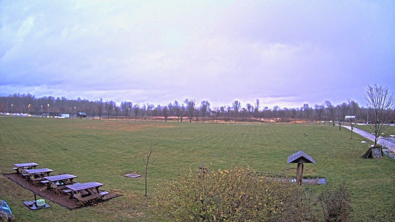 Thumbnail for current weather camera view from Summit Road STEM Elementary in Reynoldsburg, Ohio