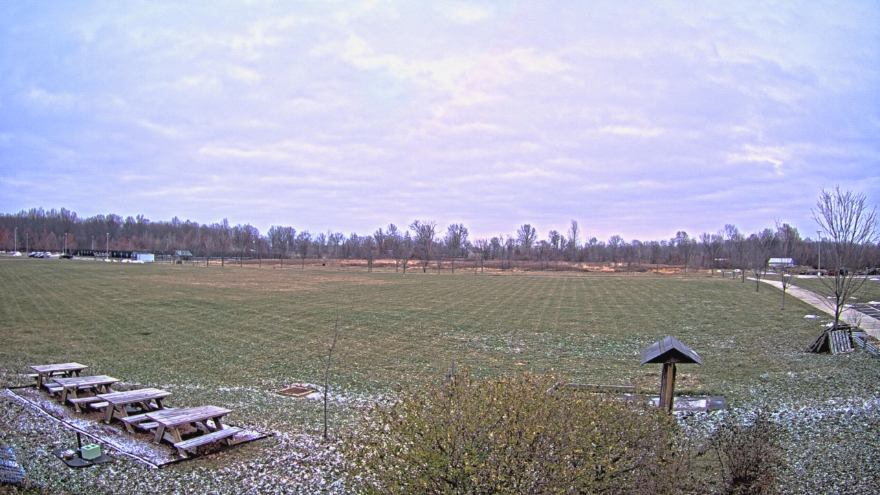 Thumbnail for current weather camera view from Summit Road STEM Elementary in Reynoldsburg, Ohio