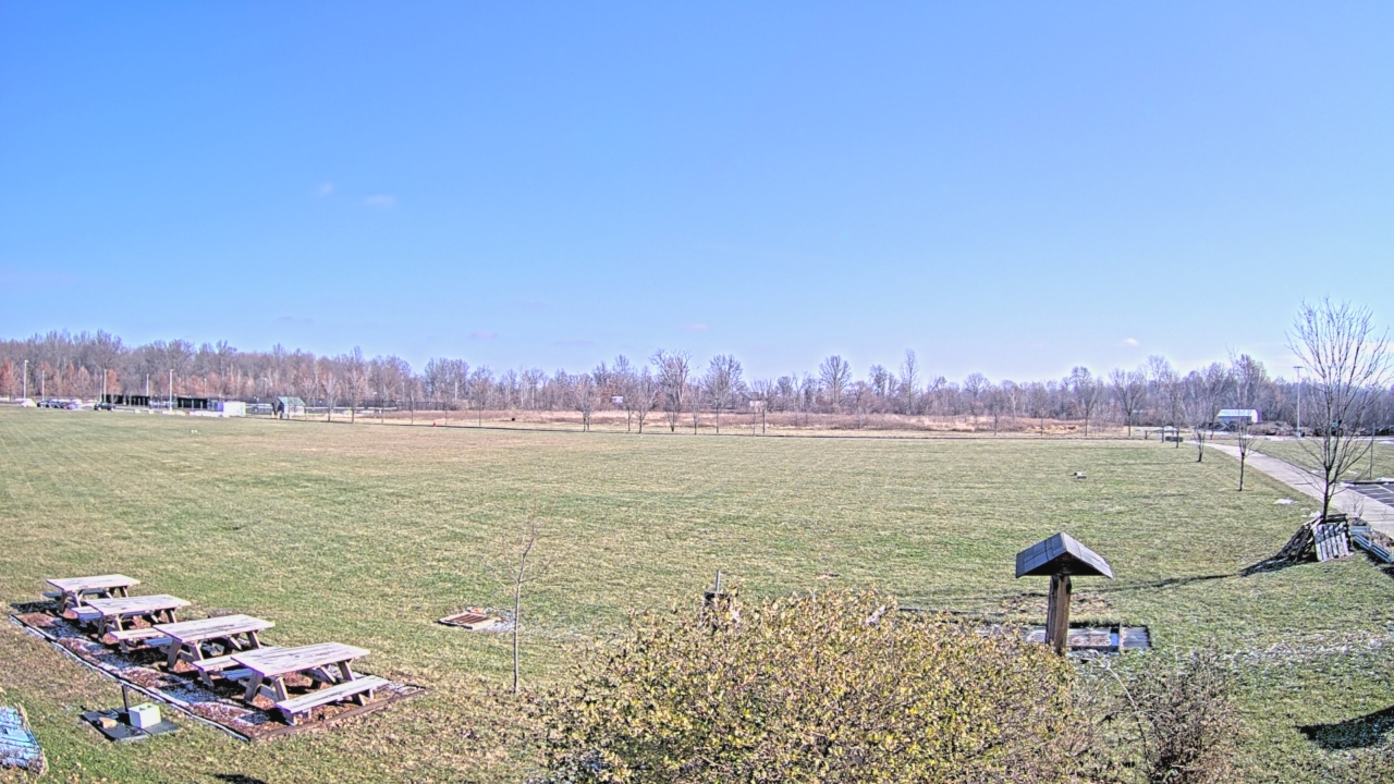 Thumbnail for current weather camera view from Summit Road STEM Elementary in Reynoldsburg, Ohio