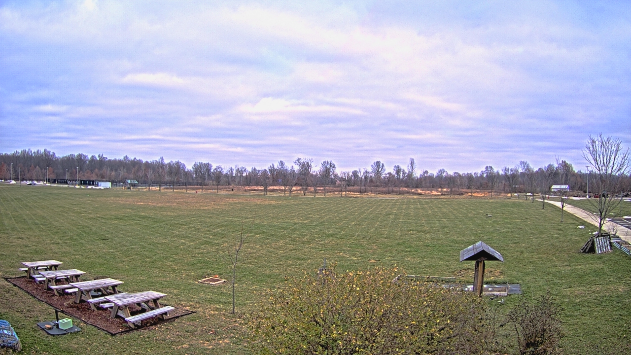 Thumbnail for current weather camera view from Summit Road STEM Elementary in Reynoldsburg, Ohio