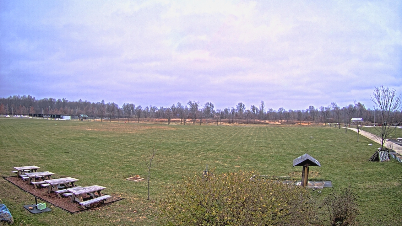 Thumbnail for current weather camera view from Summit Road STEM Elementary in Reynoldsburg, Ohio