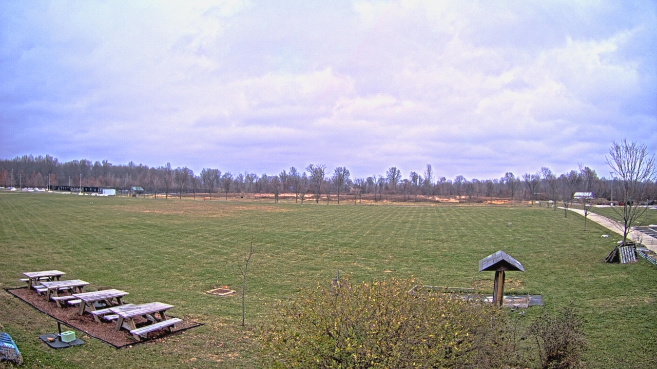 Thumbnail for current weather camera view from Summit Road STEM Elementary in Reynoldsburg, Ohio