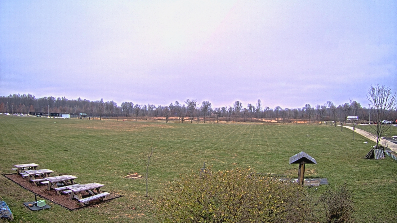 Thumbnail for current weather camera view from Summit Road STEM Elementary in Reynoldsburg, Ohio