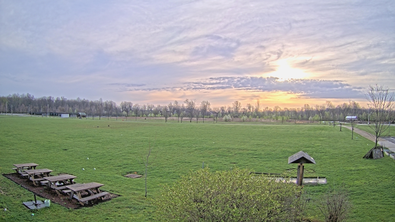 Thumbnail for current weather camera view from Summit Road STEM Elementary in Reynoldsburg, Ohio