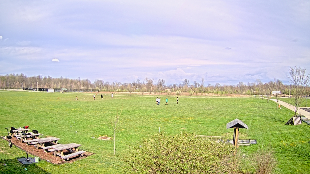 Thumbnail for current weather camera view from Summit Road STEM Elementary in Reynoldsburg, Ohio