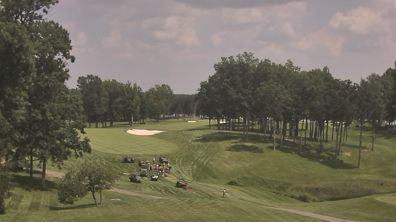 Thumbnail for current weather camera view from Robert Trent Jones Golf Club in Gainesville, Virginia