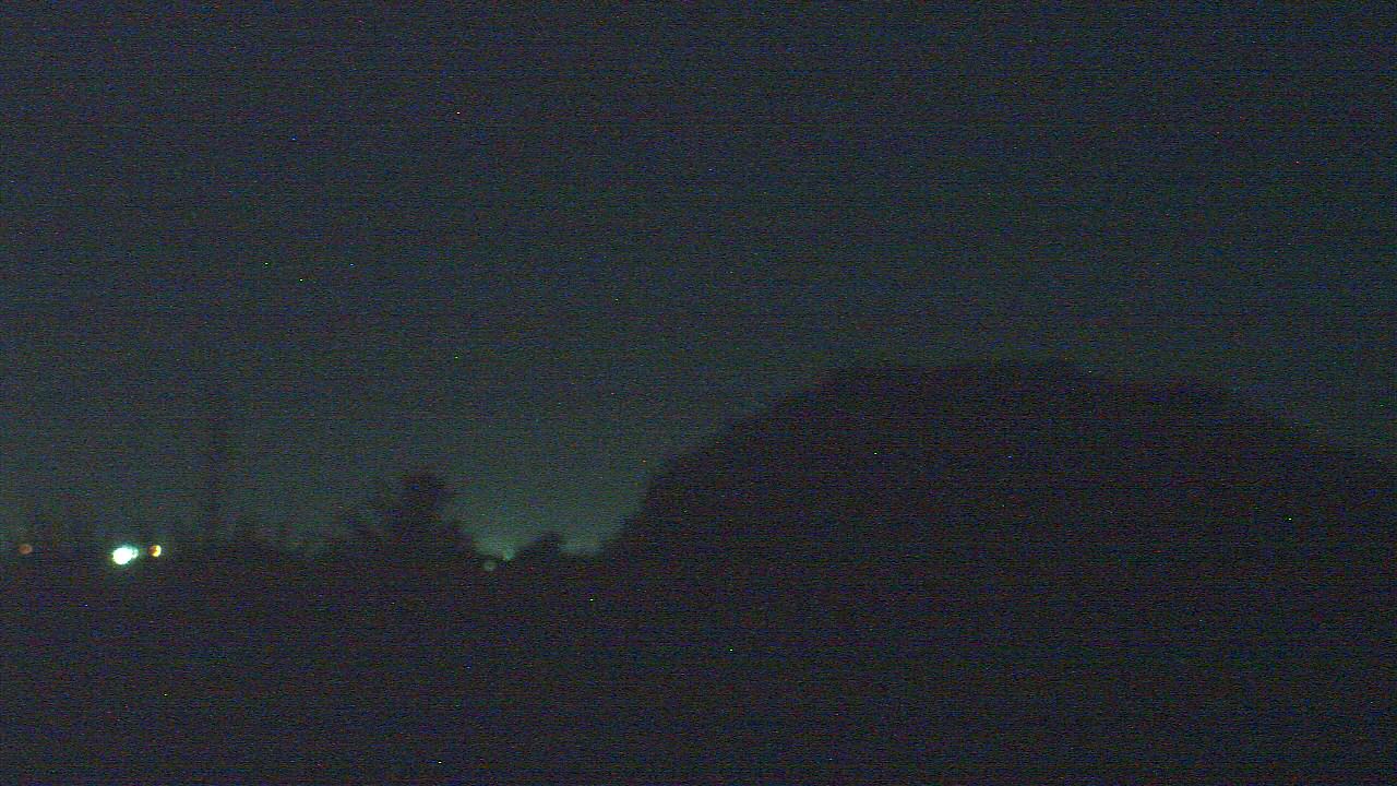 Thumbnail for current weather camera view from Dr Mary McLeod Bethune ES in Riviera Beach, Florida