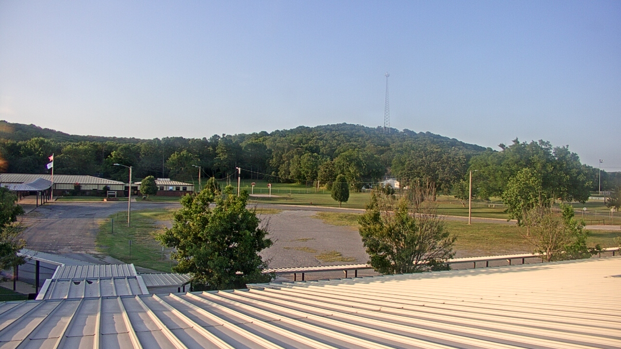 Thumbnail for current weather camera view from Salina HS in Salina, Oklahoma