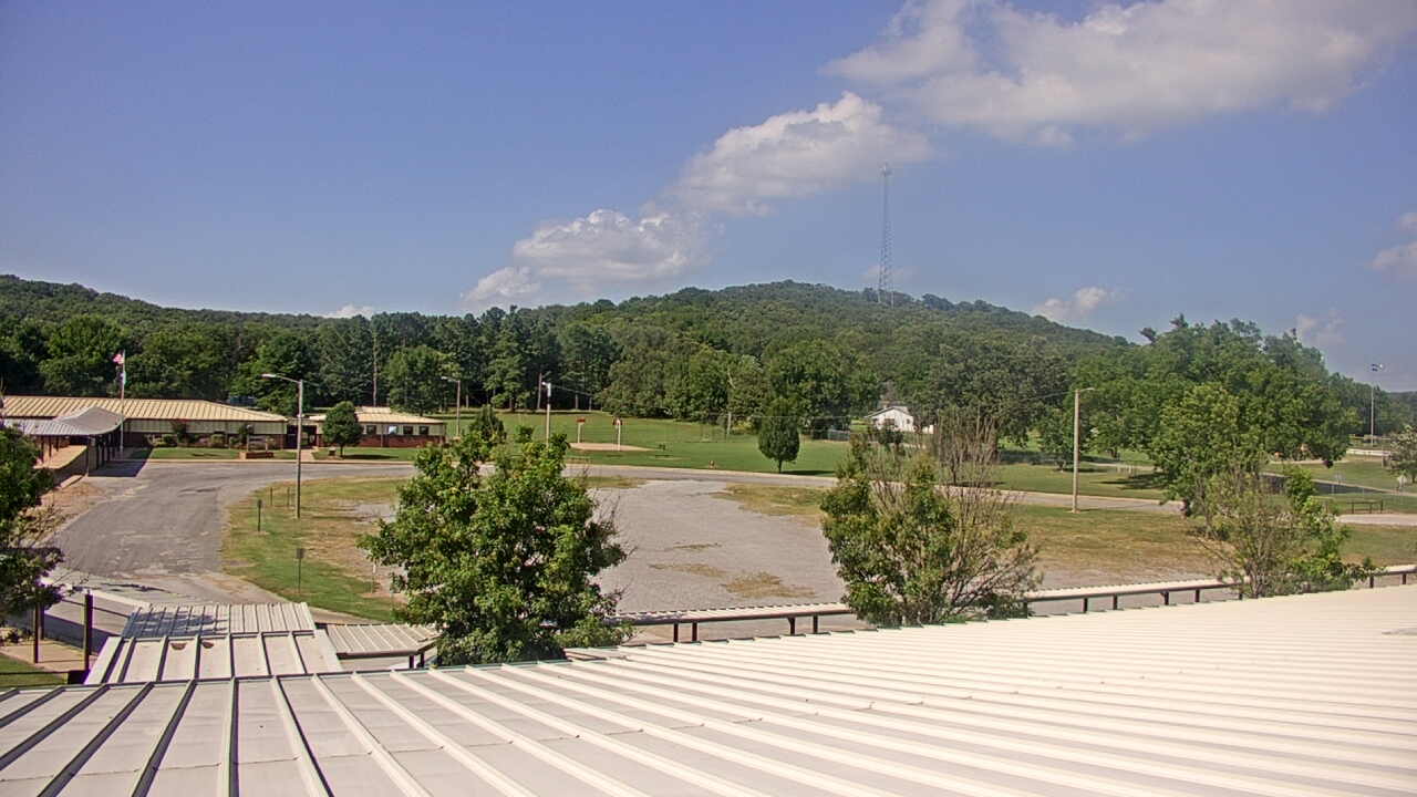 Thumbnail for current weather camera view from Salina HS in Salina, Oklahoma