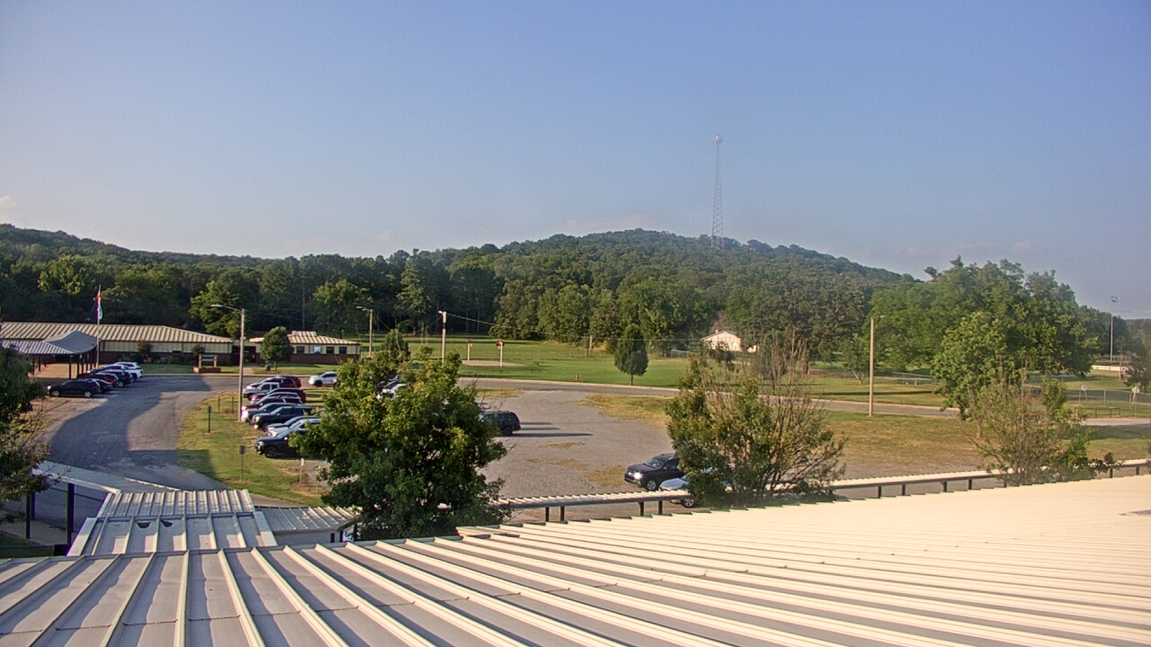 Thumbnail for current weather camera view from Salina HS in Salina, Oklahoma