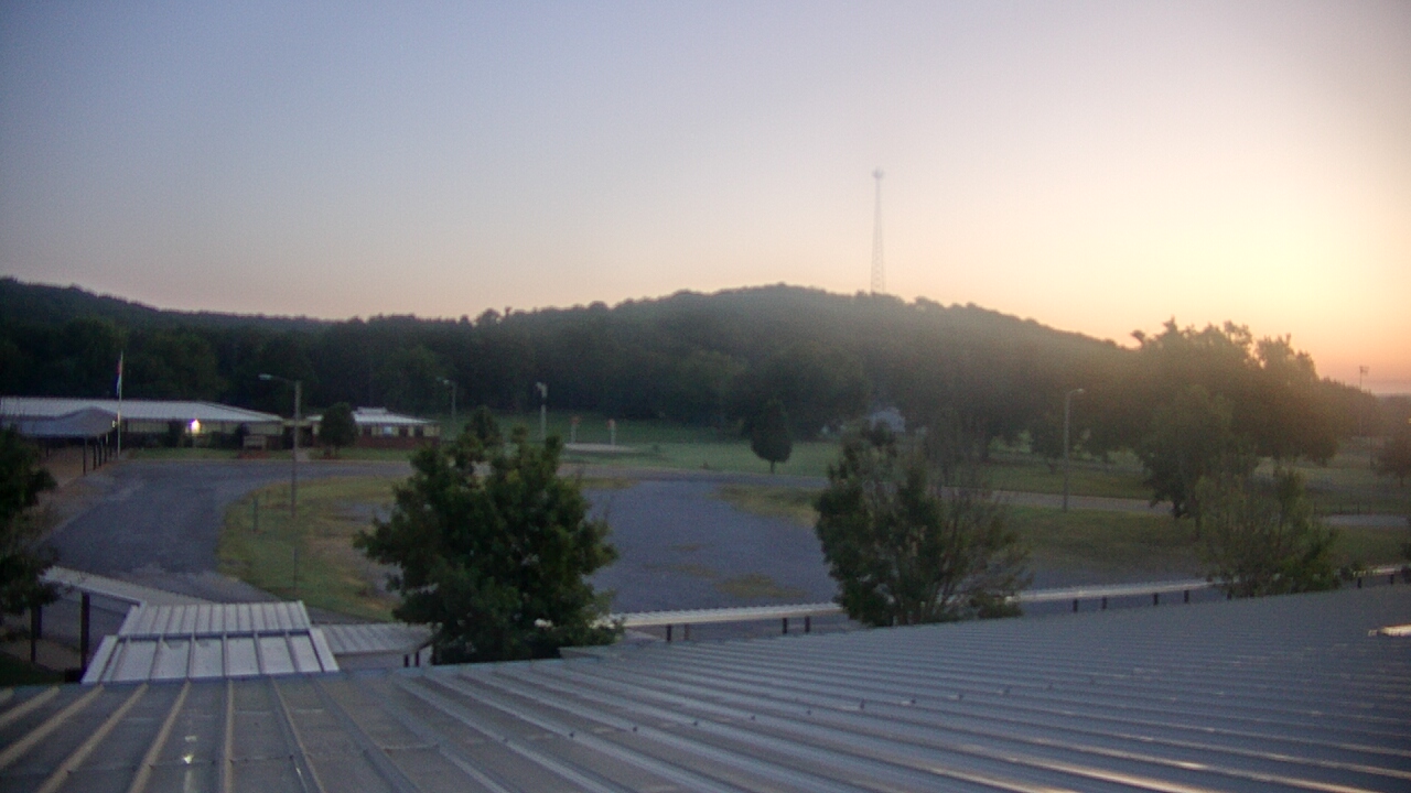 Thumbnail for current weather camera view from Salina HS in Salina, Oklahoma