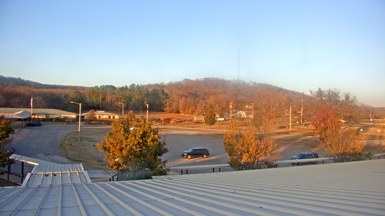 Thumbnail for current weather camera view from Salina HS in Salina, Oklahoma