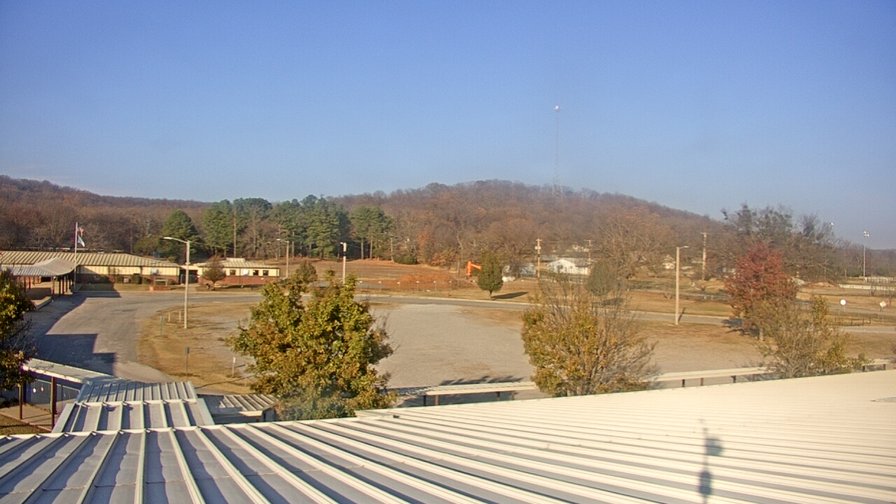 Thumbnail for current weather camera view from Salina HS in Salina, Oklahoma