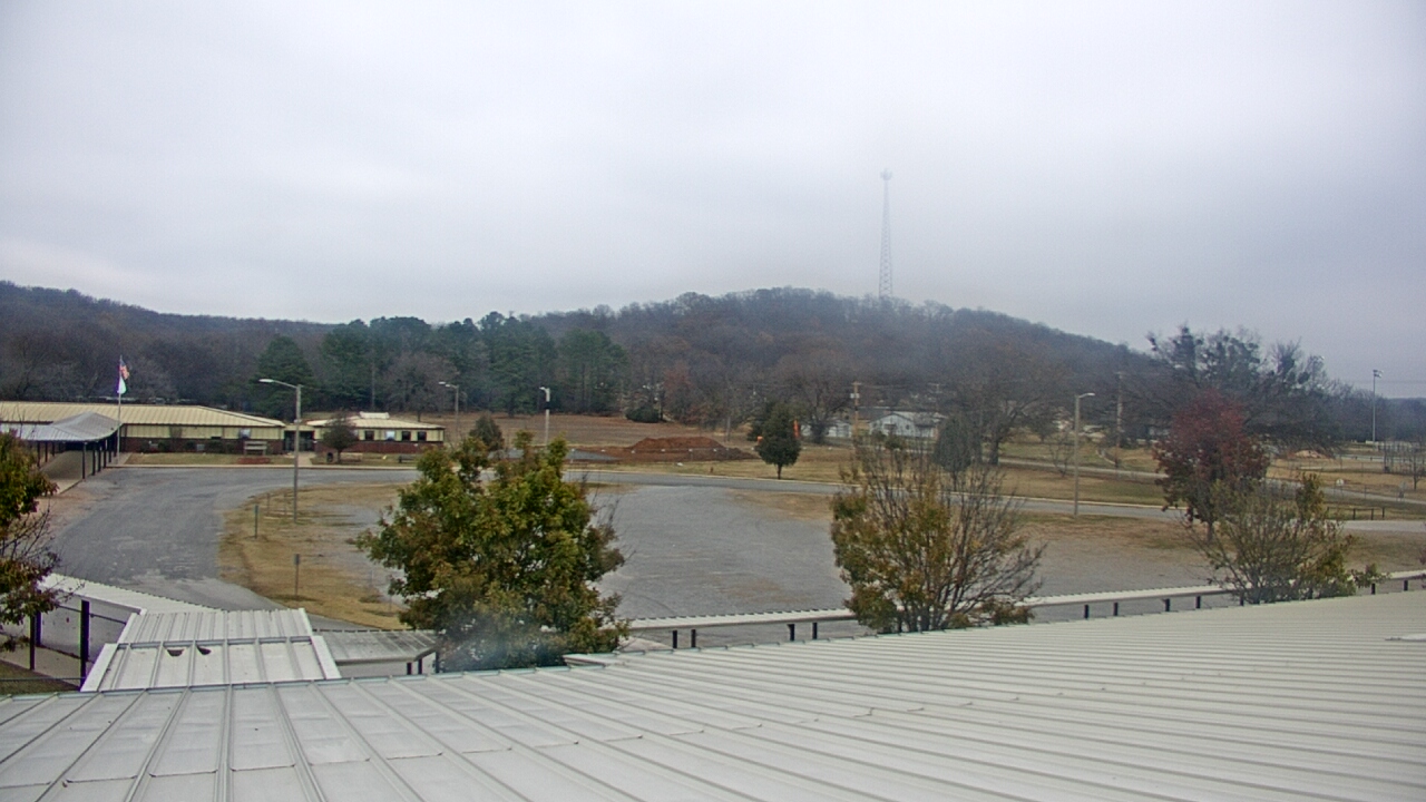 Thumbnail for current weather camera view from Salina HS in Salina, Oklahoma