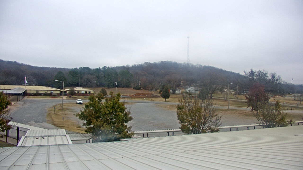 Thumbnail for current weather camera view from Salina HS in Salina, Oklahoma