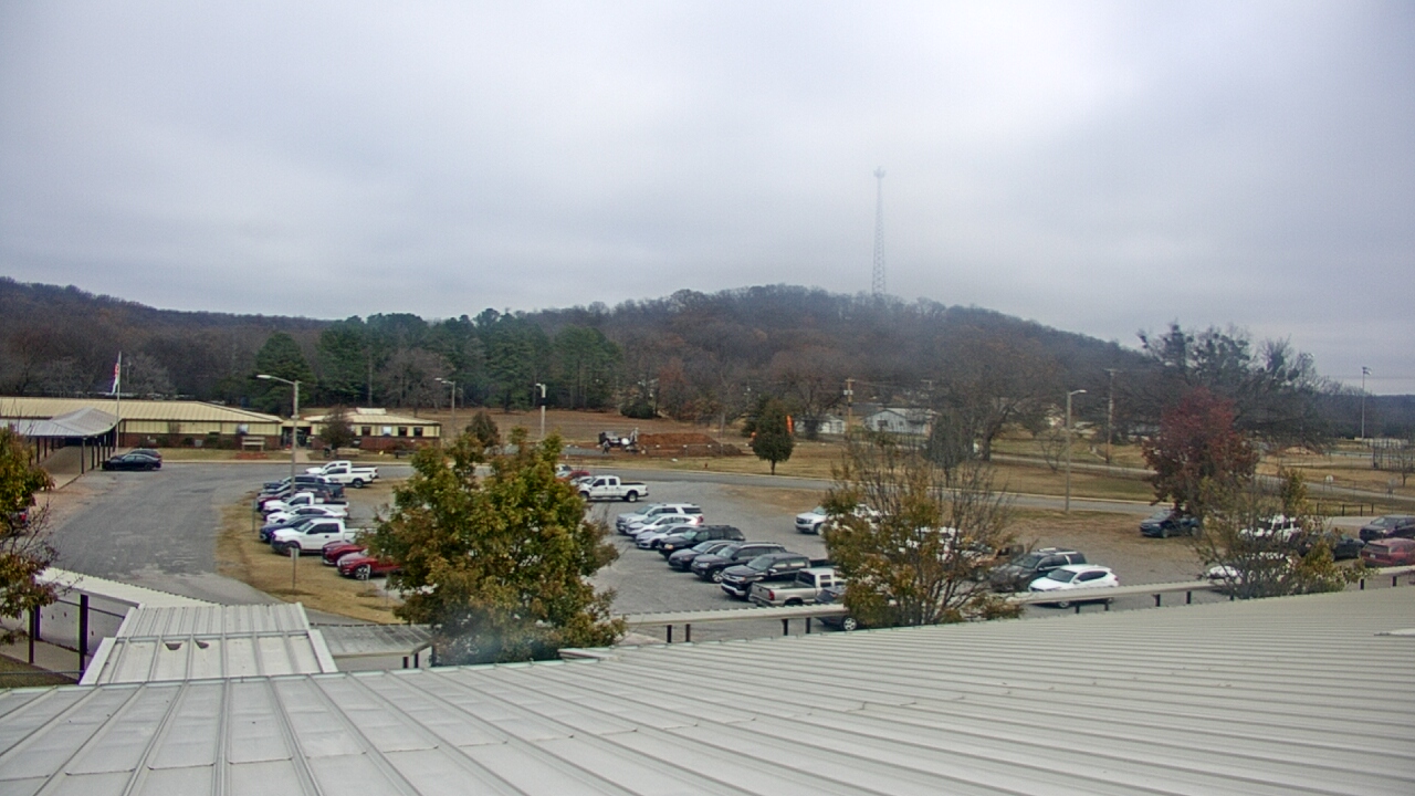 Thumbnail for current weather camera view from Salina HS in Salina, Oklahoma