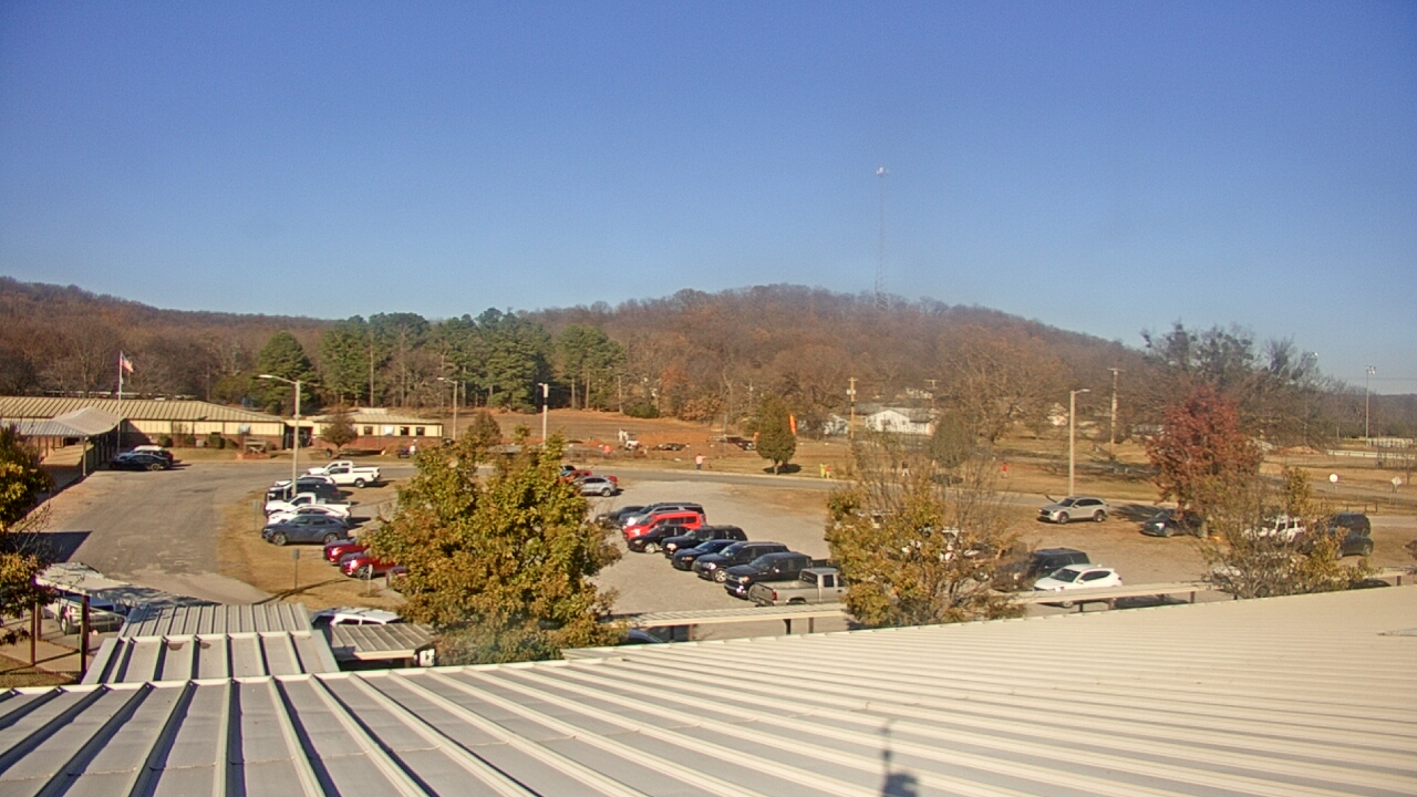 Thumbnail for current weather camera view from Salina HS in Salina, Oklahoma