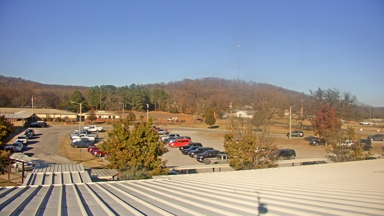 Thumbnail for current weather camera view from Salina HS in Salina, Oklahoma