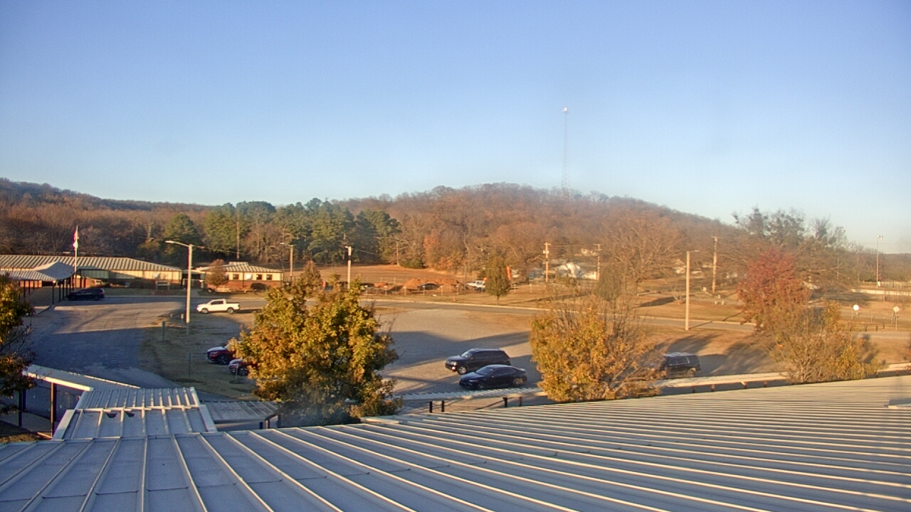 Thumbnail for current weather camera view from Salina HS in Salina, Oklahoma