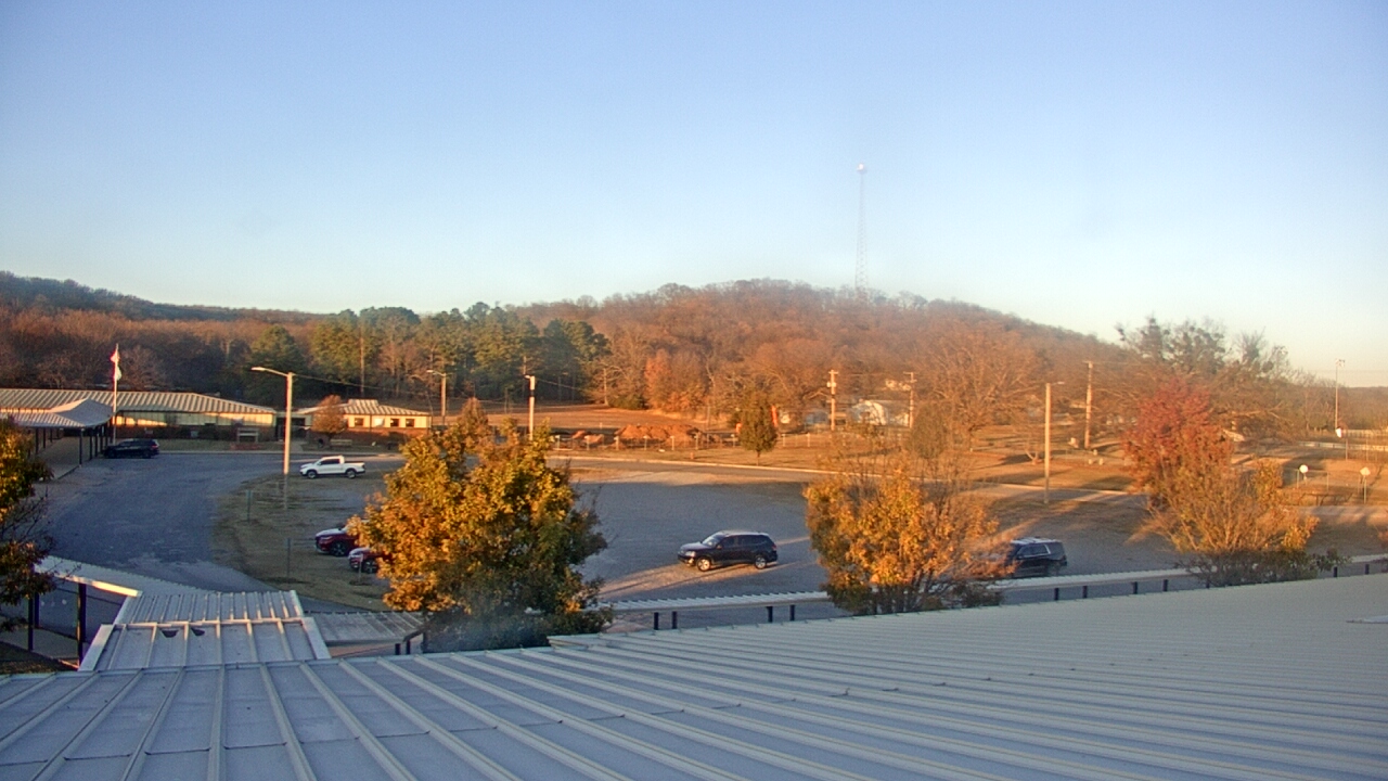 Thumbnail for current weather camera view from Salina HS in Salina, Oklahoma