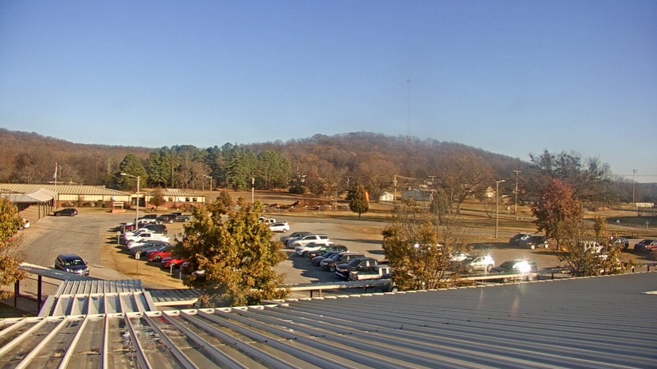 Thumbnail for current weather camera view from Salina HS in Salina, Oklahoma
