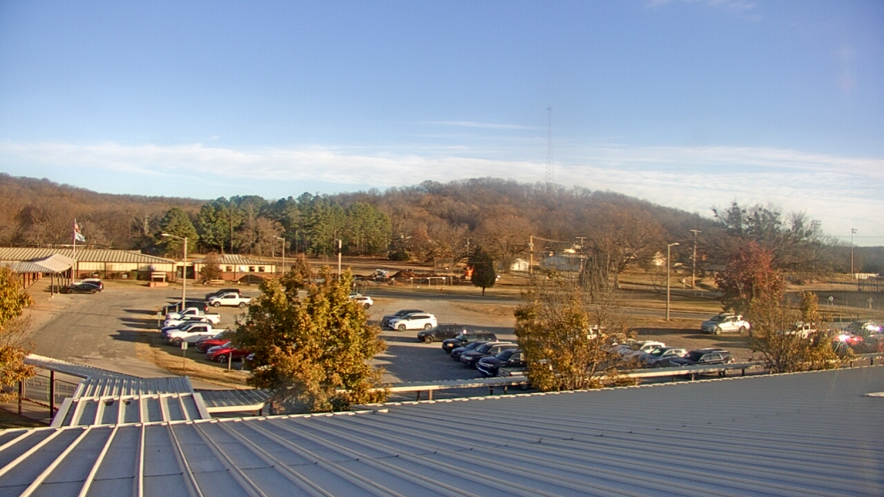 Thumbnail for current weather camera view from Salina HS in Salina, Oklahoma