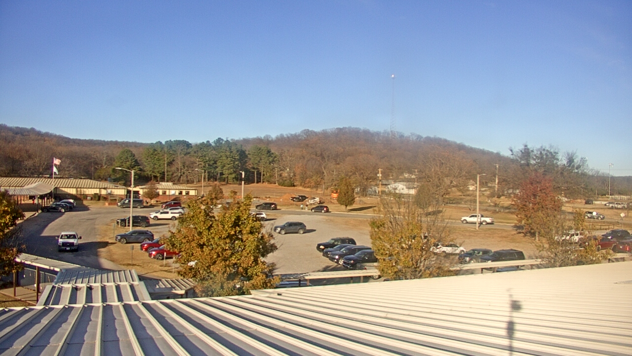 Thumbnail for current weather camera view from Salina HS in Salina, Oklahoma