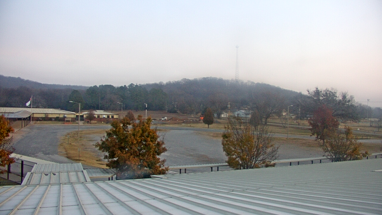 Thumbnail for current weather camera view from Salina HS in Salina, Oklahoma