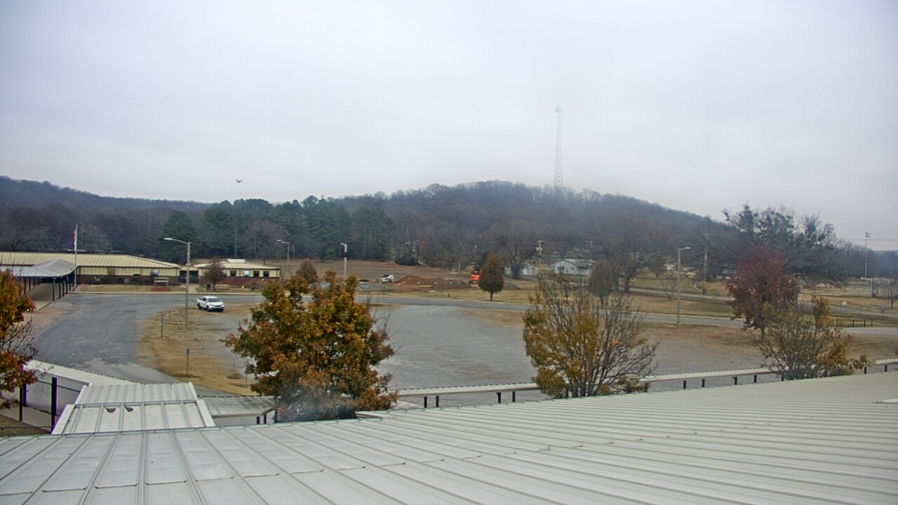 Thumbnail for current weather camera view from Salina HS in Salina, Oklahoma