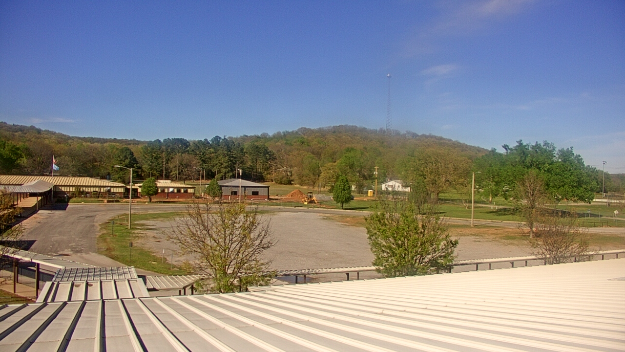 Thumbnail for current weather camera view from Salina HS in Salina, Oklahoma