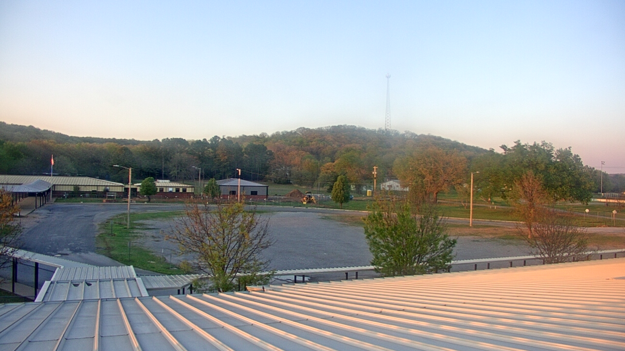 Thumbnail for current weather camera view from Salina HS in Salina, Oklahoma