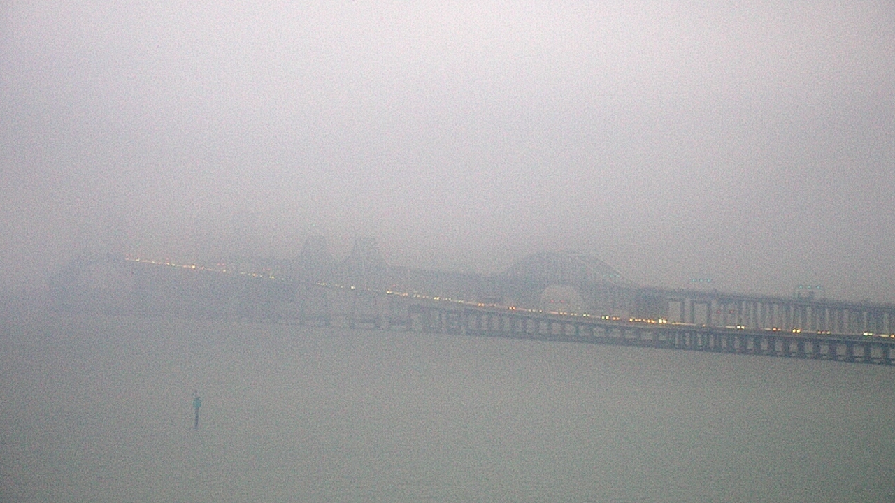 Thumbnail for current weather camera view from Chesapeake Bay Beach Club in Stevensville, Maryland